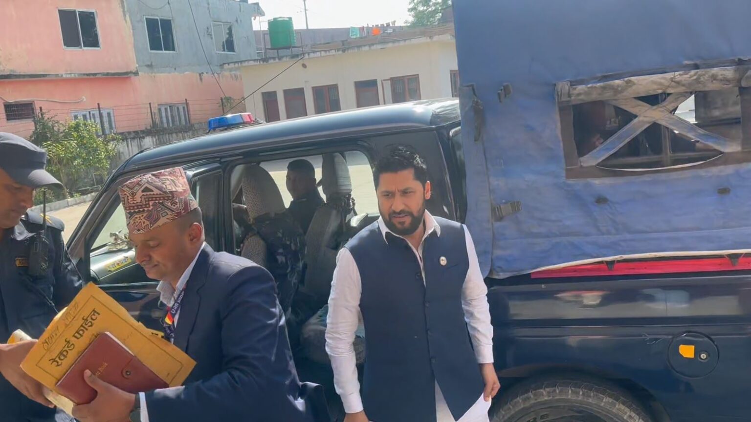 चितवनमा रवि संलग्न मुद्दाको थुनछेक बहस शुरु