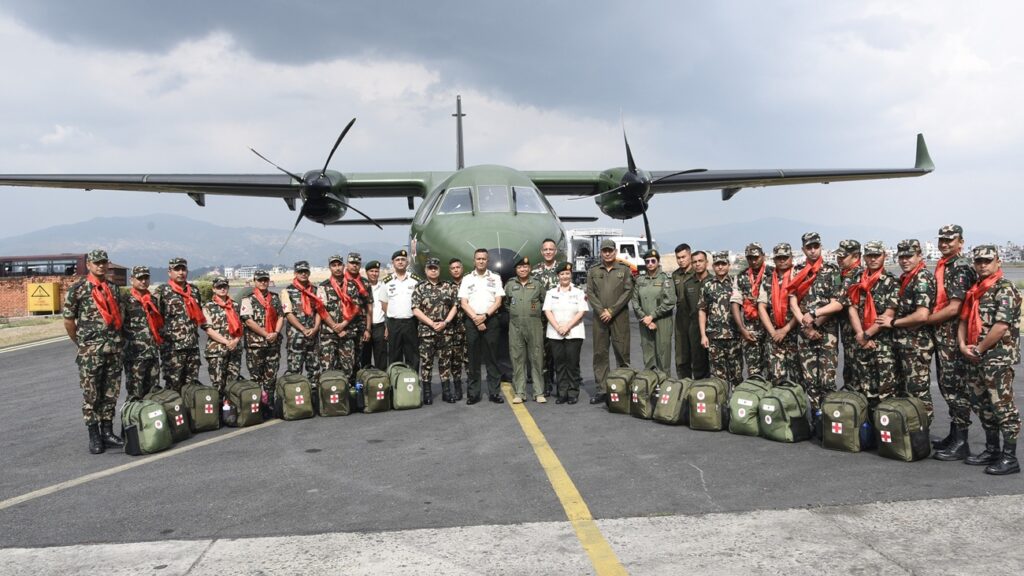 नेपाली सेनाको चिकित्सकीय टोली म्यानमारका भूकम्प पिडितलाई स्वास्थ्य सेवा प्रदान गरी स्वदेश फर्कियो