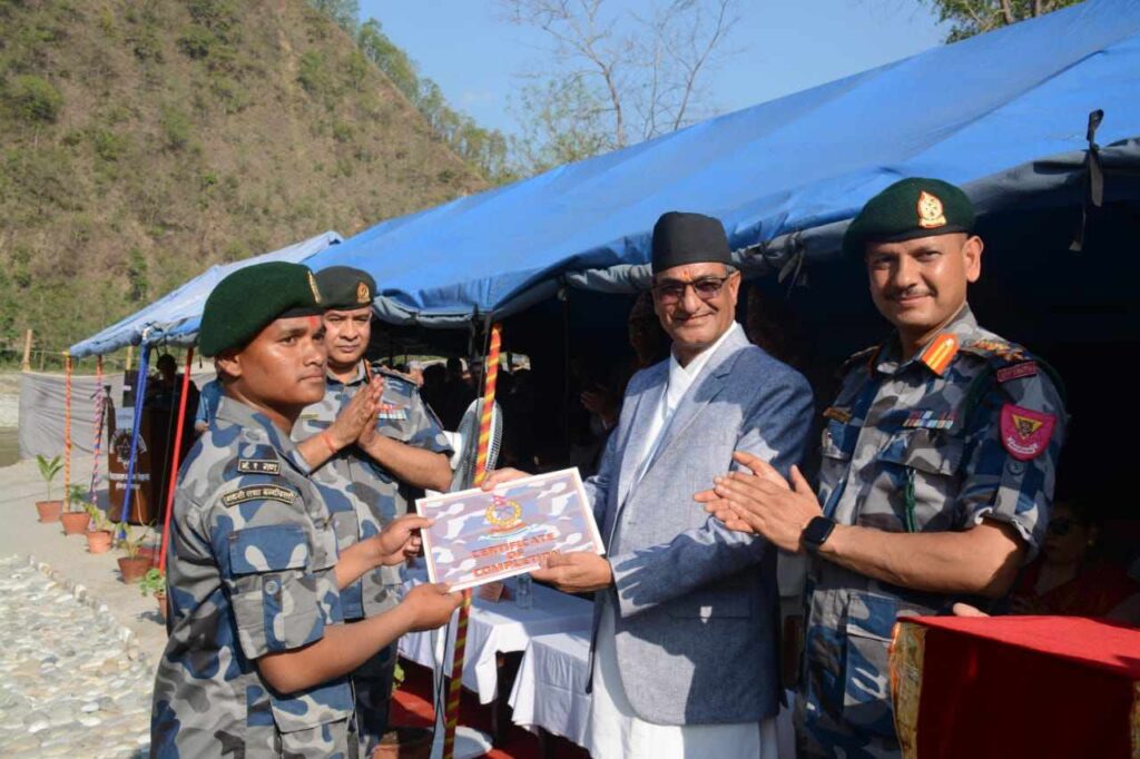 गोताखोर तालिम सम्पन्न, सशस्त्र प्रहरी बल नेपालमा गोताखोरको संख्या १ सय २८ पुग्यो