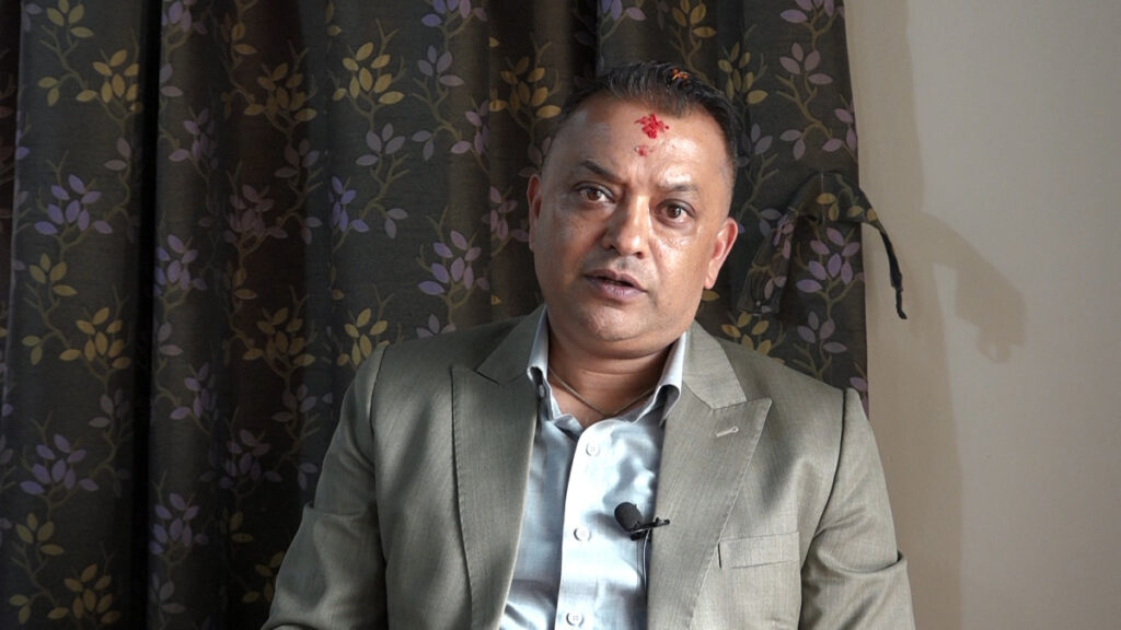 प्रधानमन्त्रीले राजीनामा नदिए काँग्रेस सरकारवाट फिर्ता हुन्छ–गगन थापा