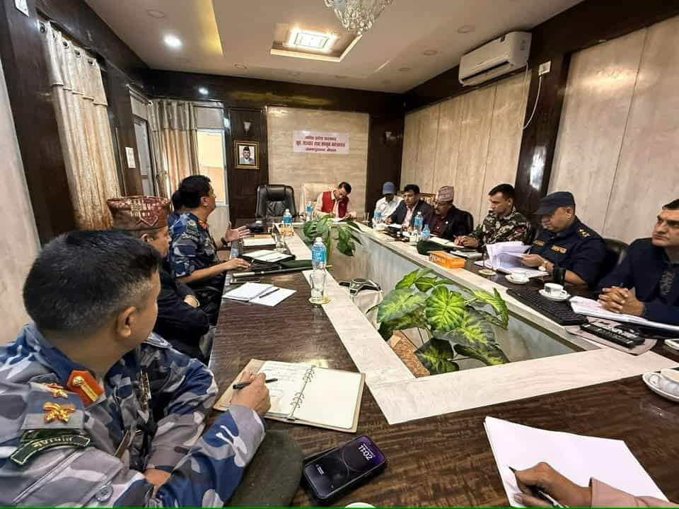 मुख्यमन्त्री यादवले डाके सुरक्षा परिषद् बैठक