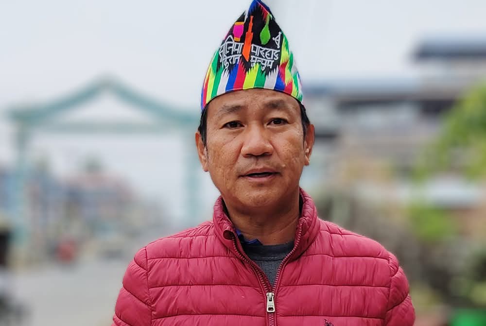 ओली–लेखक पक्राउबारे हर्क साम्पाङको यस्तो प्रतिक्रिया