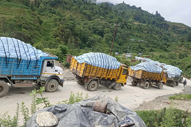 बञ्चरेडाँडा लैजाने फोहरको मात्रा घटाउँदै काठमाडौँ महानगरपालिका