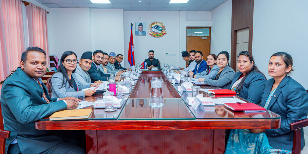 सिंहदरवारमा मन्त्रिपरिषद् बैठक सुरु