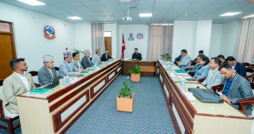 प्रधानमन्त्री शाहले गरे सुदूरपश्चिमका सांसदहरुसँग छलफल