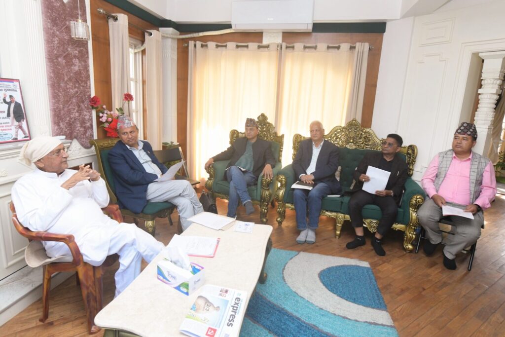 नेताहरूको कार्यविभाजनको एजेण्डा सहित एमाले सचिवालय बैठक आज गुण्डुमा बस्दै