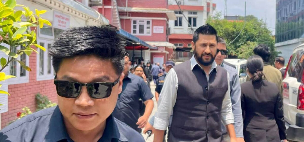 तारिख बुझ्न काठमाडौं जिल्ला अदालत पुगे रवि