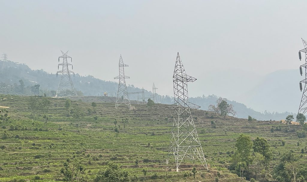 अब निजी क्षेत्रले पनि विद्युत व्यपार गर्न पाउने