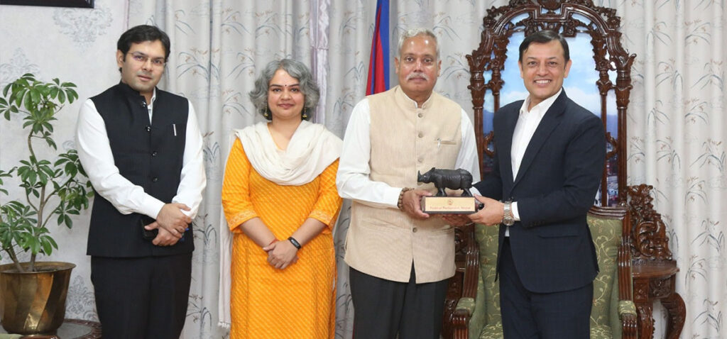 सभामुख अर्याल र भारतीय राजदूत नवीन श्रीवास्तवबिच शिष्टाचार भेटवार्ता