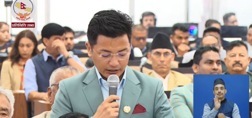 सदनमा कांग्रेसको प्रश्न–गरिबको चमेली बोलिदिने कोही छैन भन्ने बालेन्द्र र प्रधानमन्त्री एकै होइन र ?
