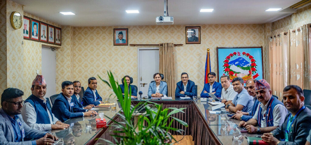 नेपाललाई ‘आयुर्वेदिक पर्यटन’ को गन्तव्य बनाइने– स्वास्थ्यमन्त्री मेहता