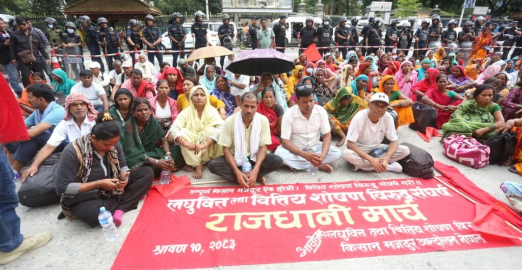 लघुवित्त तथा वित्तीय शोषणविरुद्ध पीडितहरुको ‘राजधानी मार्च’