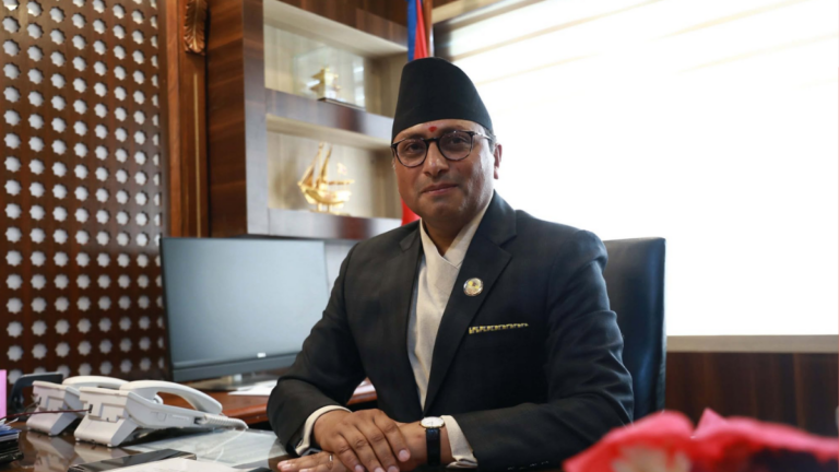 अर्थमन्त्री वाग्लेले २० ठूला बहुराष्ट्रिय कम्पनीहरूसँग छलफल गर्दै