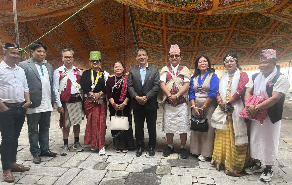 आज विश्व आदिवासी दिवस,अधिकार र पहिचान संरक्षणमा जोड