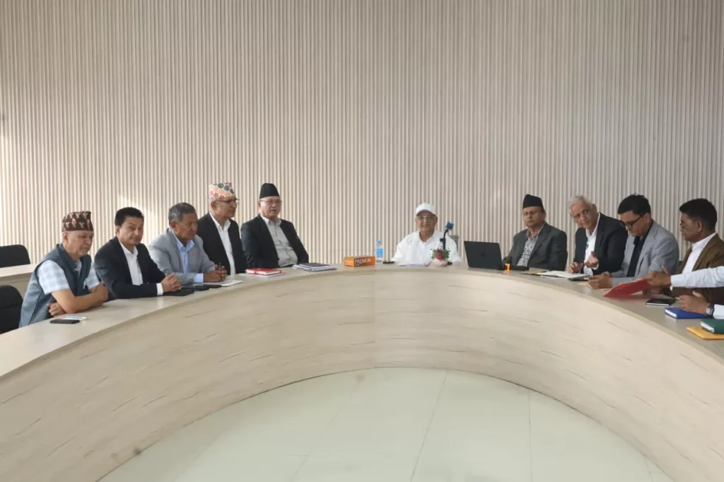 एमाले सचिवालय बैठक सुरु, आजै केन्द्रीय समिति बैठक