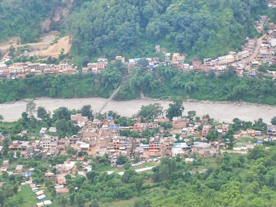 बुढीगण्डकी बाढीको जोखिमपछि आरुघाट बजार खाली गरिँदै
