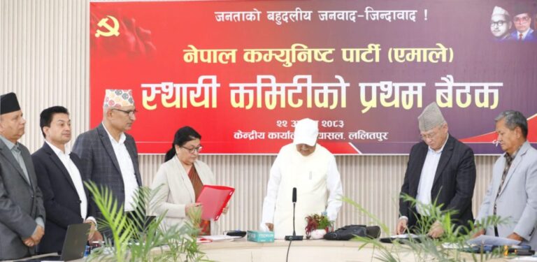 पूर्व राष्ट्रपति विद्यादेवी भण्डारीले एमालेको वरिष्ठ नेता पदको लिइन् शपथ